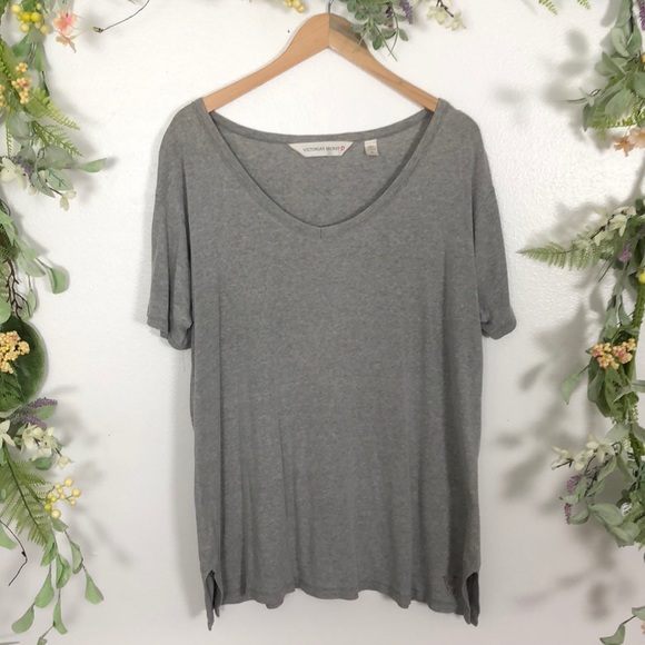 Victoria's Secret Other - Gray Victoria’s Secret short sleeve night shirt